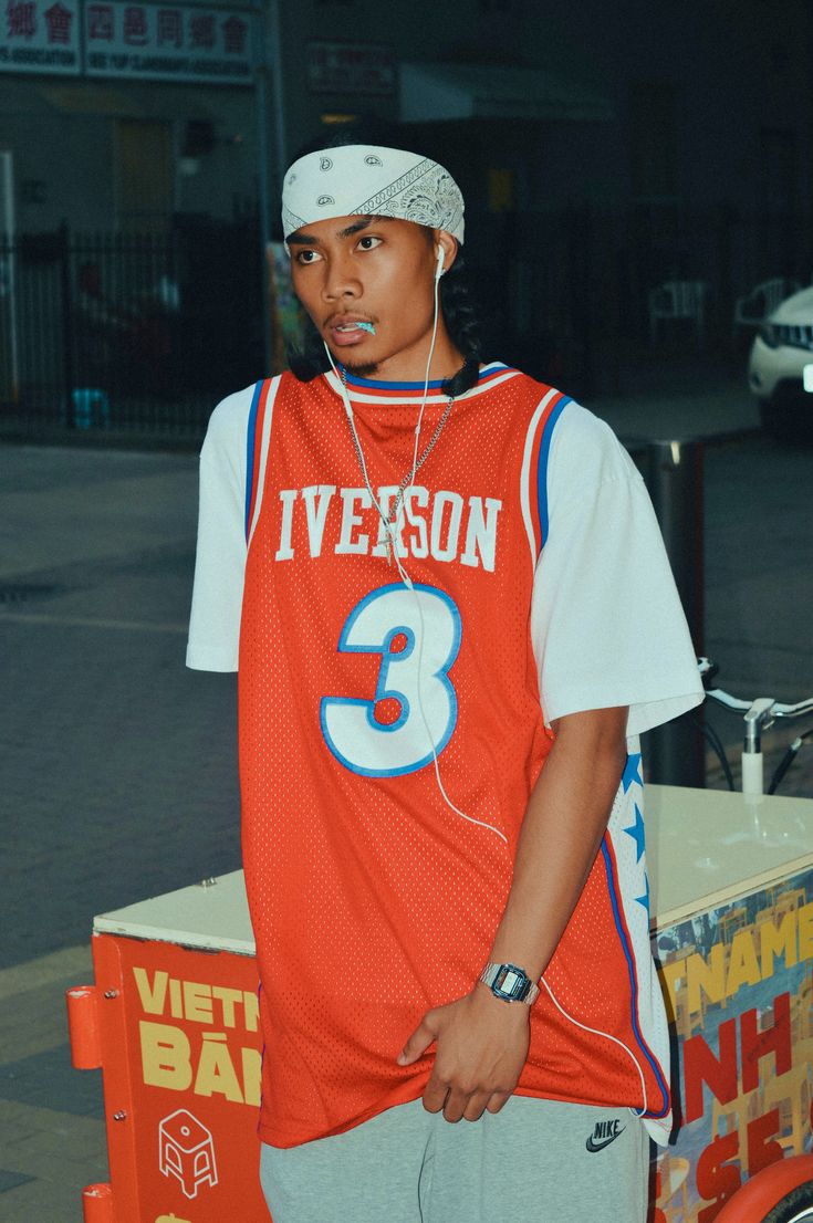 Basketball streetwear outfit